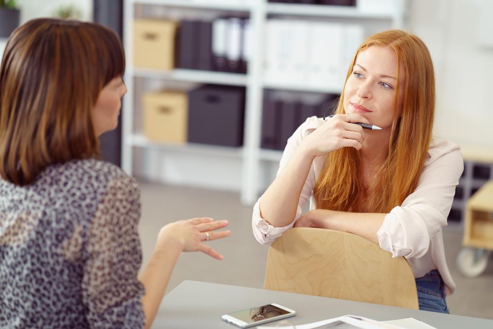 employee talking to her boss about a personal problem