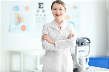 How much does an optometrist make in a year? Find out here.